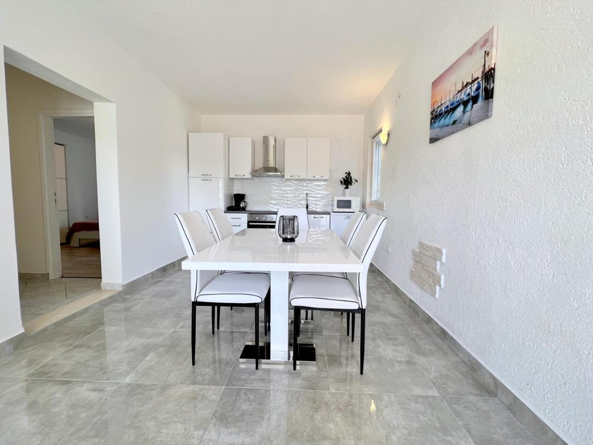 Palit Hills Superior Apartments Εξωτερικό φωτογραφία