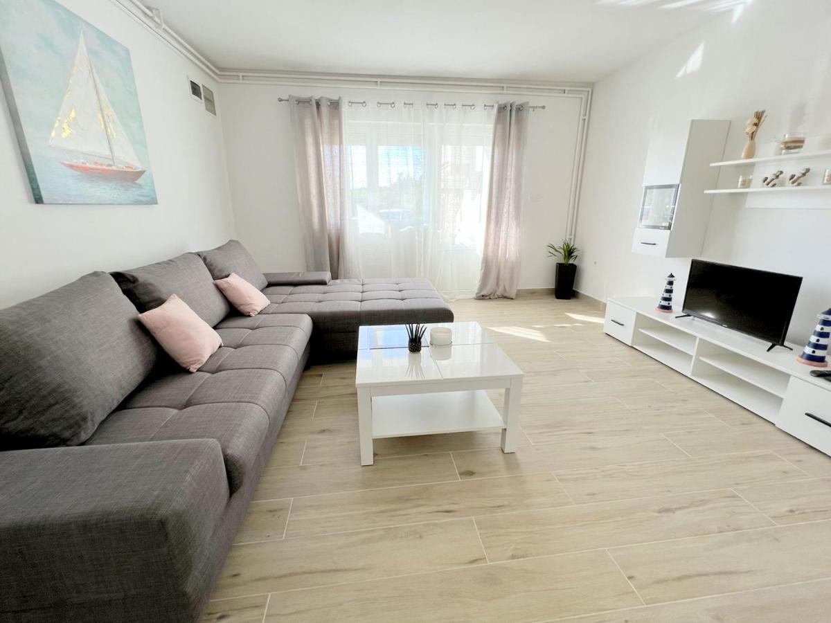 Palit Hills Superior Apartments Εξωτερικό φωτογραφία